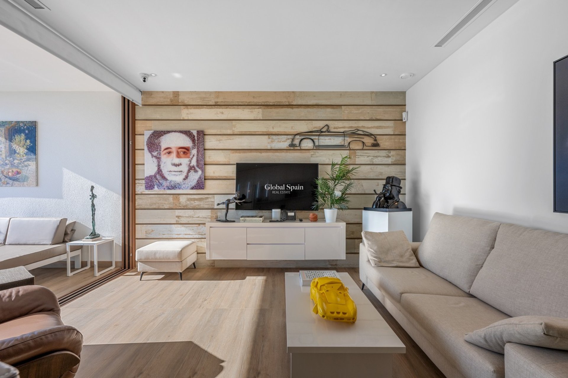 Resale - APARTMENT -
LAS COLINAS GOLF RESORT - Costa Blanca