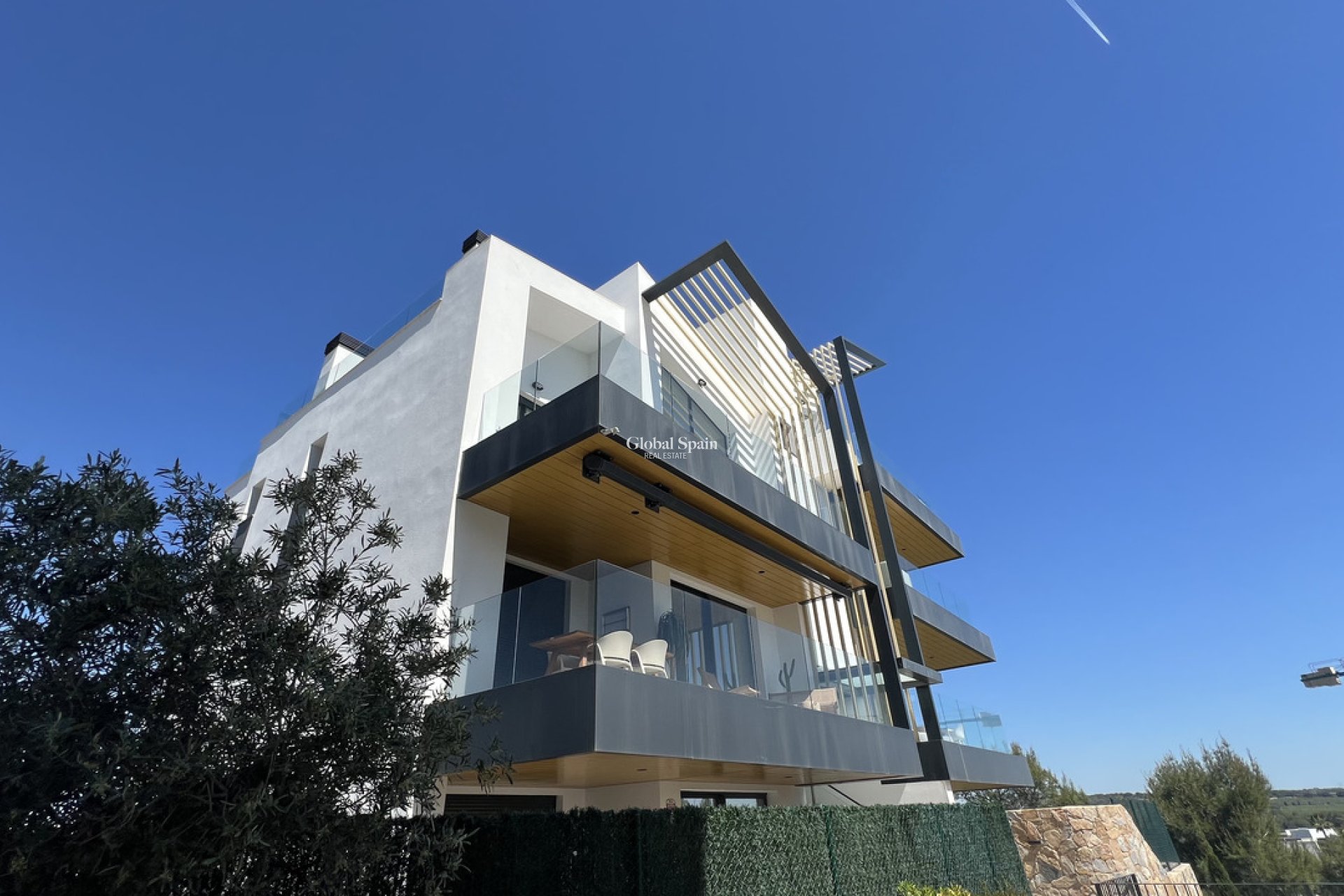 Resale - APARTMENT -
LAS COLINAS GOLF RESORT - Costa Blanca