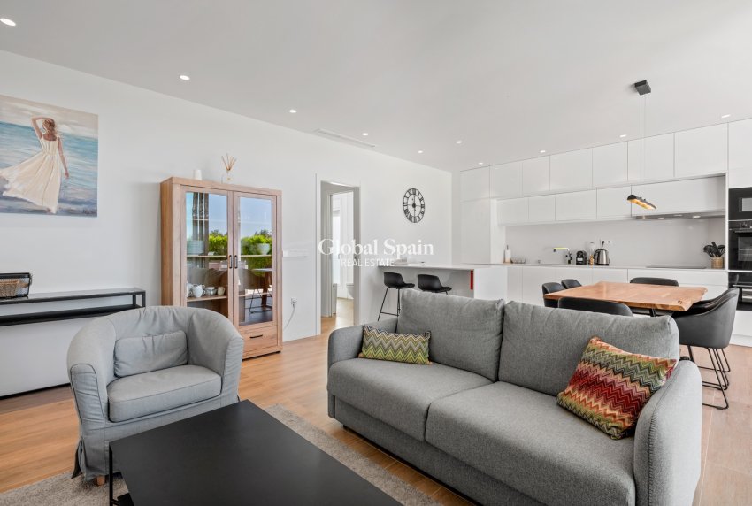 Resale - APARTMENT -
LAS COLINAS GOLF RESORT - Costa Blanca