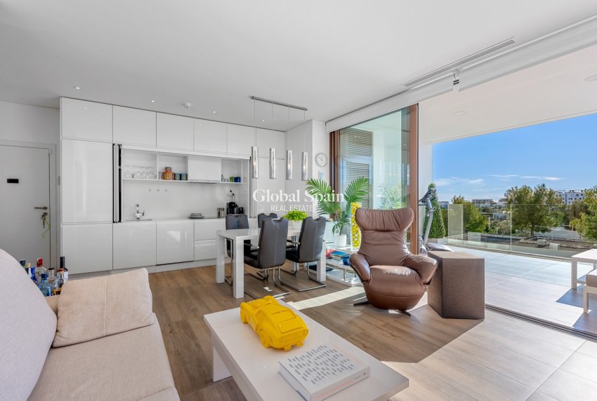 Resale - APARTMENT -
LAS COLINAS GOLF RESORT - Las Colinas Golf