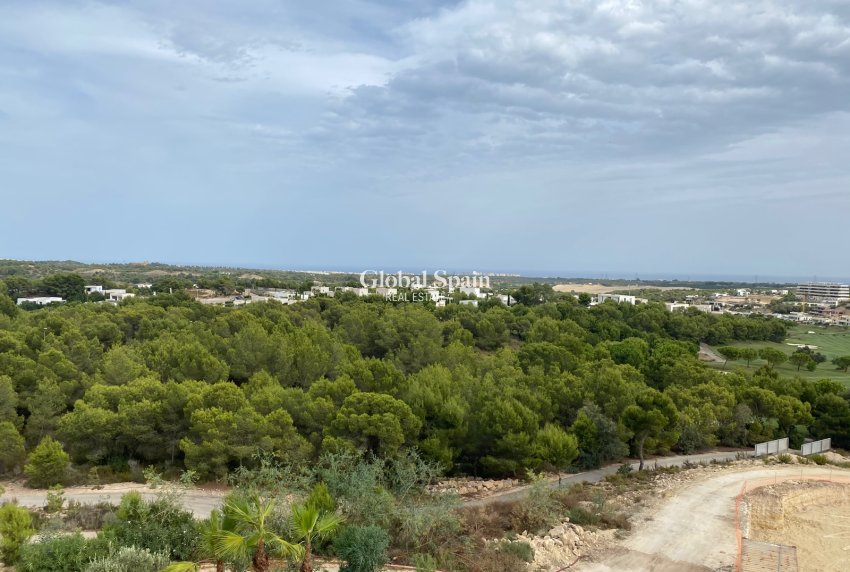Resale - Apartment -
LAS COLINAS GOLF RESORT