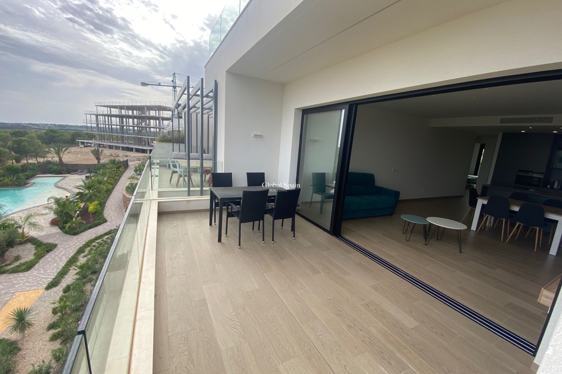 Resale - Apartment -
LAS COLINAS GOLF RESORT