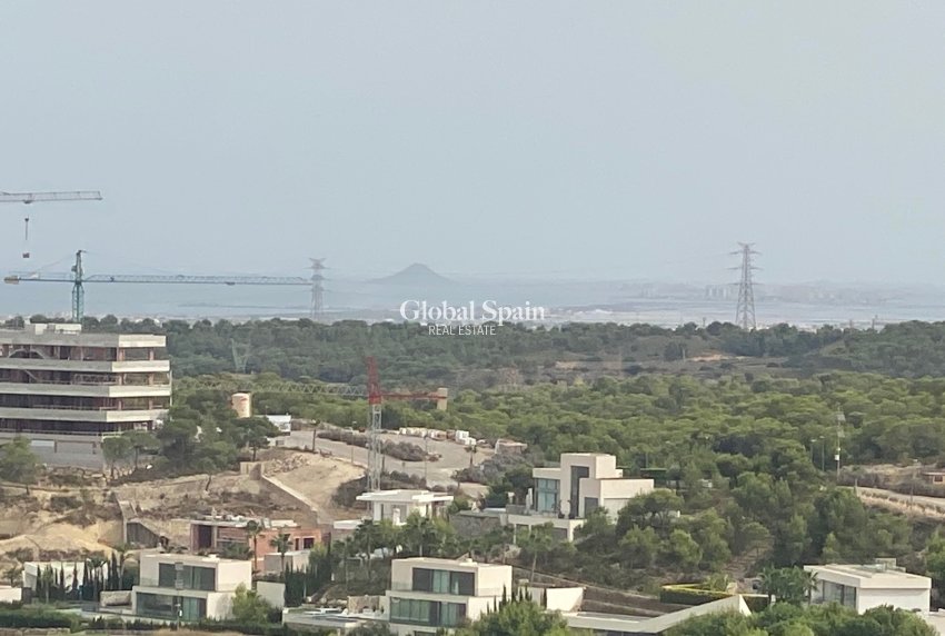 Resale - Apartment -
LAS COLINAS GOLF RESORT