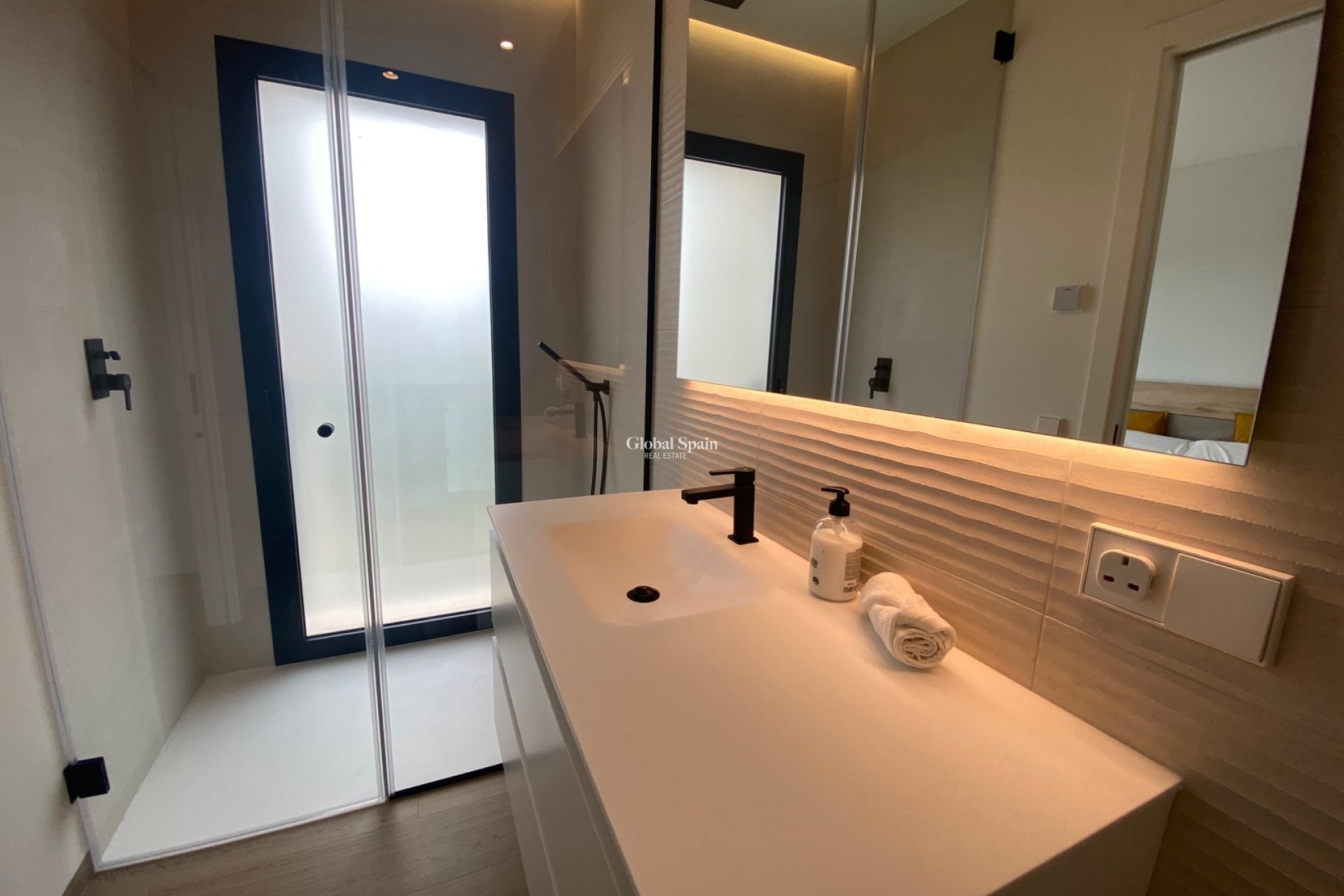 Resale - Apartment -
LAS COLINAS GOLF RESORT