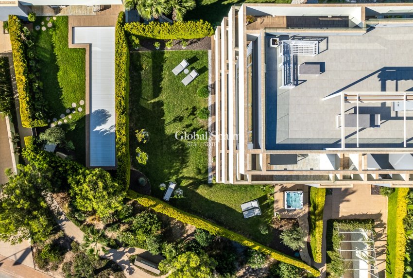 Resale - APARTMENT -
LAS COLINAS GOLF RESORT