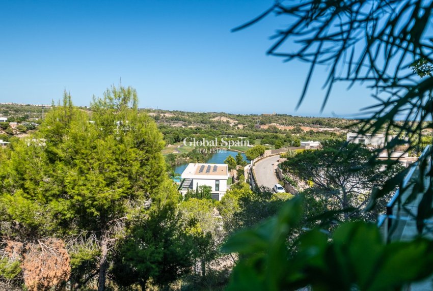 Resale - APARTMENT -
LAS COLINAS GOLF RESORT