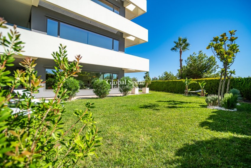 Resale - APARTMENT -
LAS COLINAS GOLF RESORT