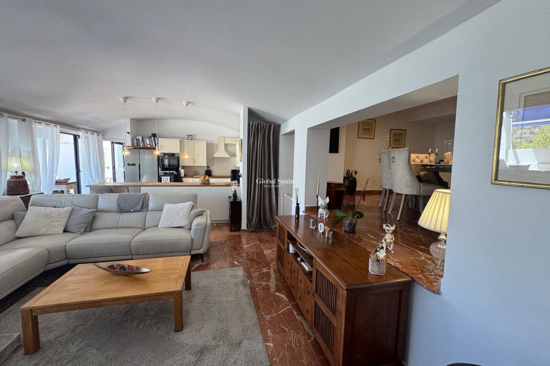 Resale - APARTMENT -
LAS RAMBLAS GOLF - Inland
