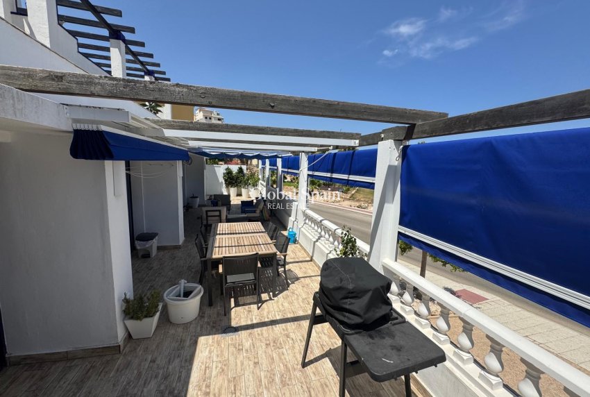 Resale - APARTMENT -
LAS RAMBLAS GOLF - Inland