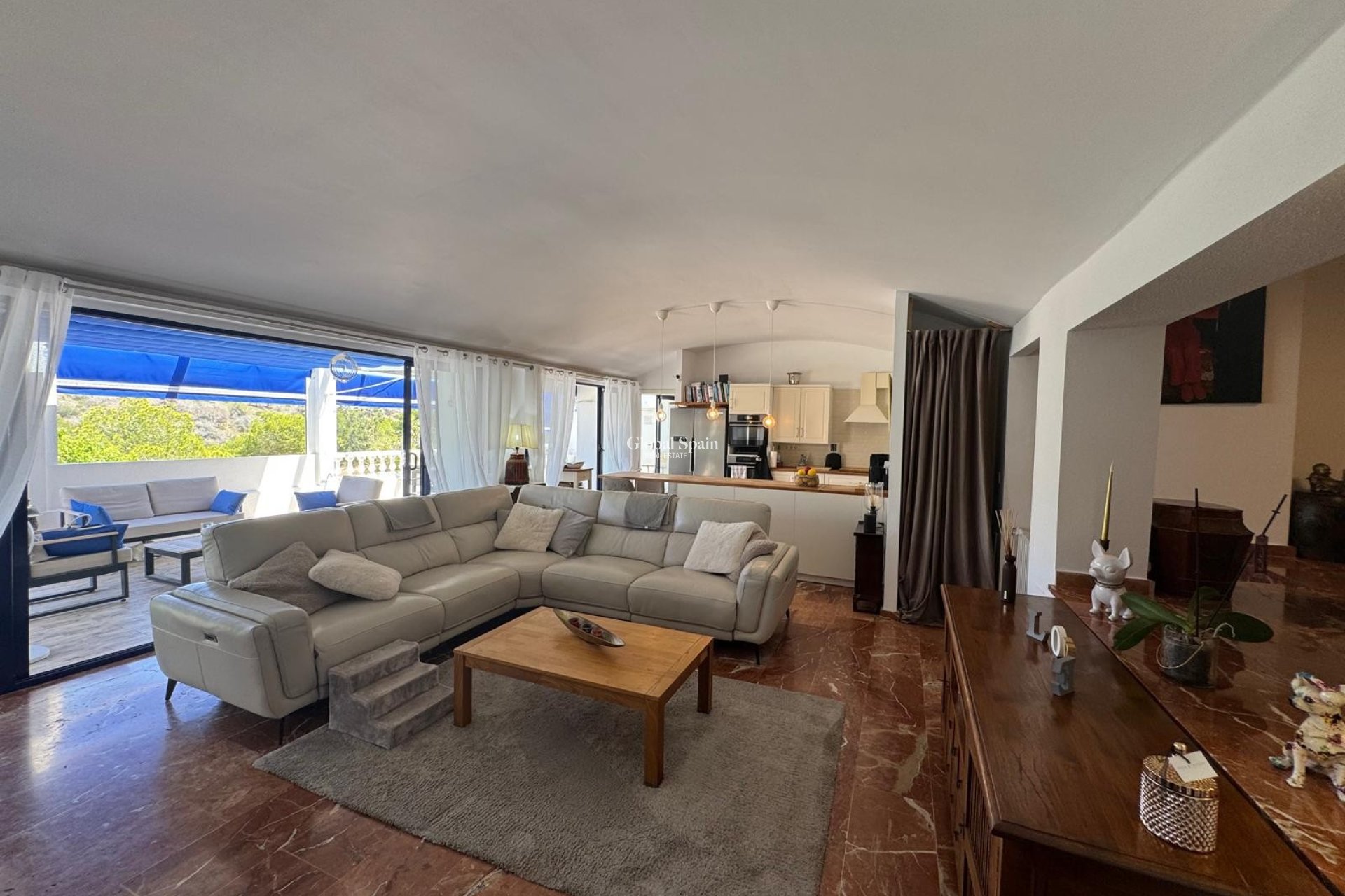 Resale - APARTMENT -
LAS RAMBLAS GOLF - Inland