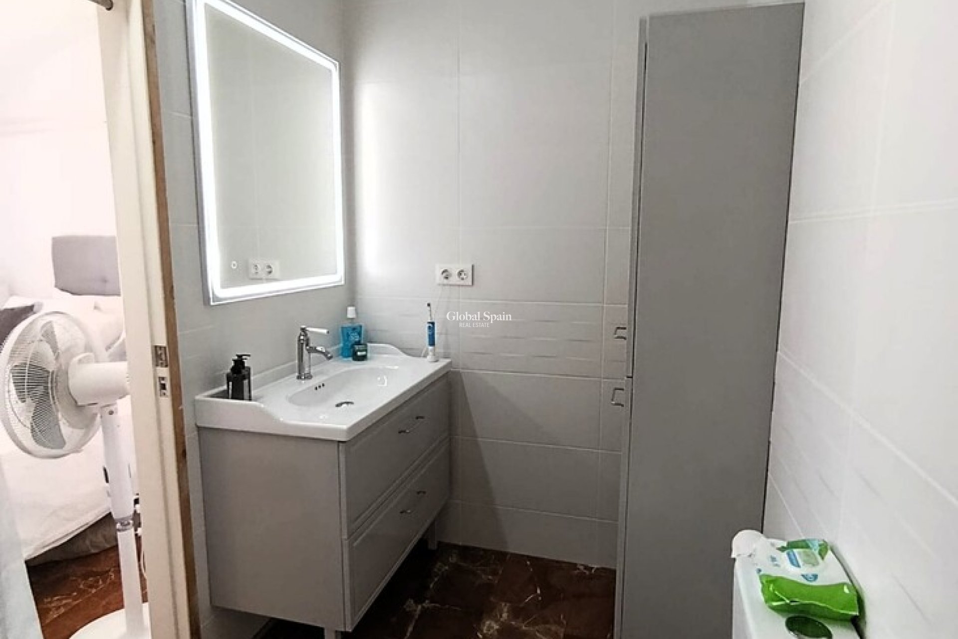 Resale - APARTMENT -
LAS RAMBLAS GOLF - Inland
