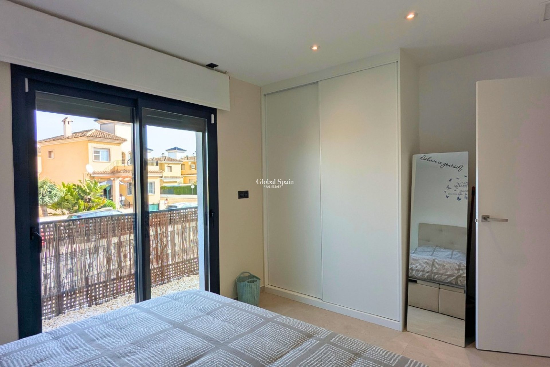 Resale - APARTMENT -
LO CRISPÍN - Inland
