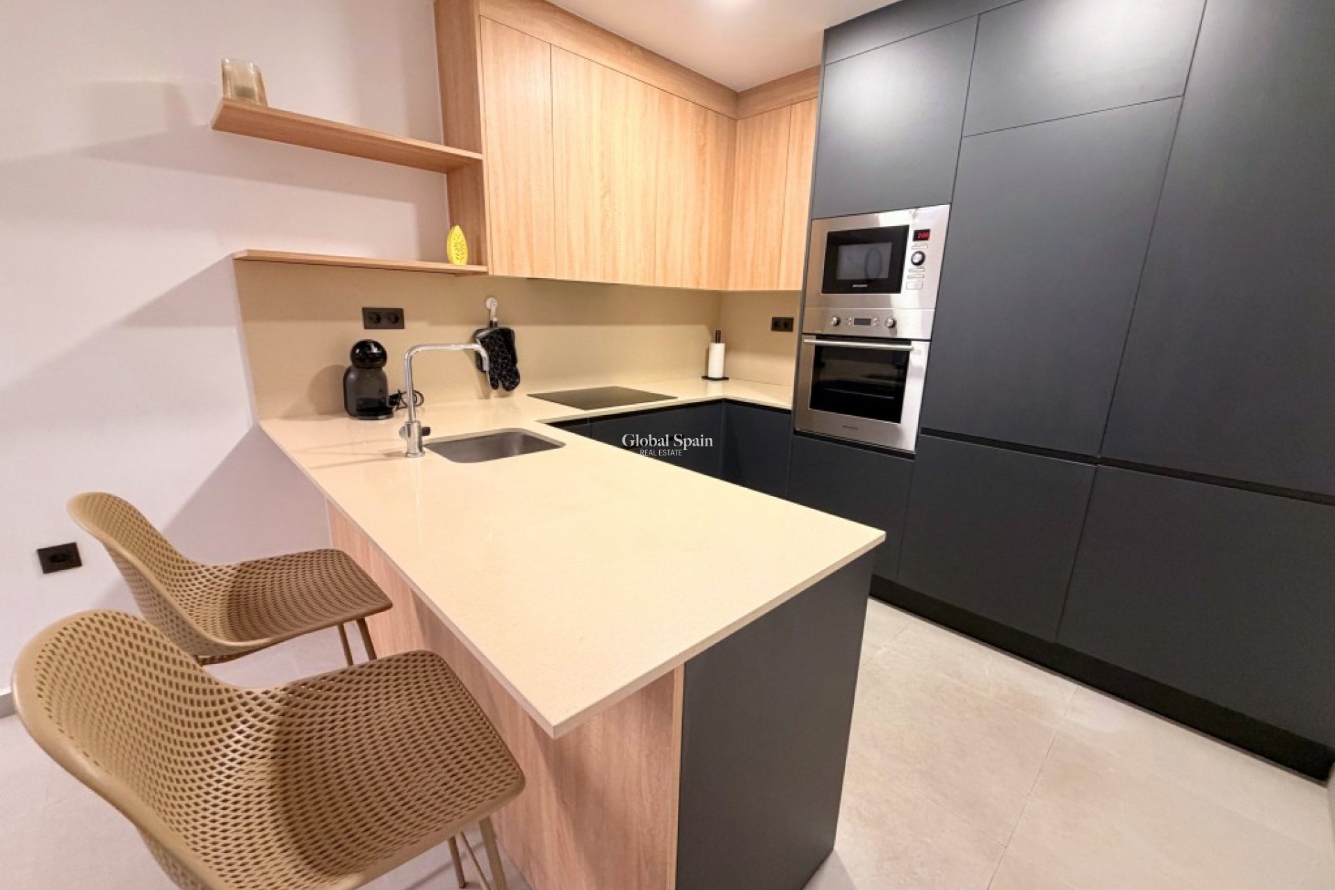 Resale - APARTMENT -
LO CRISPÍN - Inland