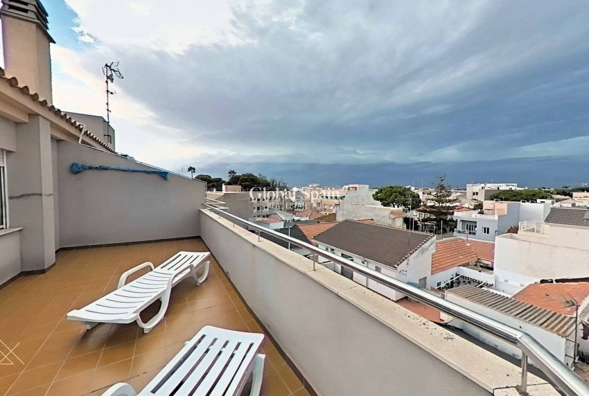 Resale - APARTMENT -
LO PAGÁN - La Puntica