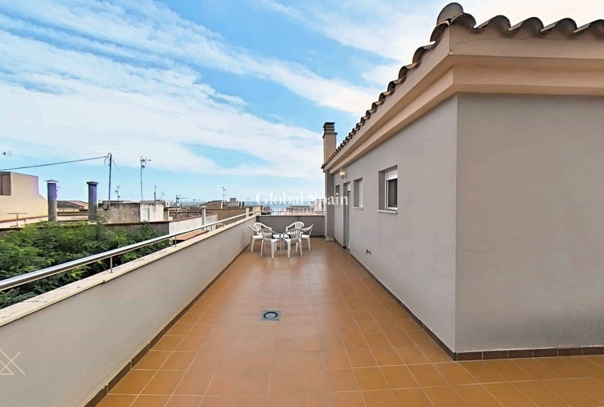 Resale - APARTMENT -
LO PAGÁN - La Puntica