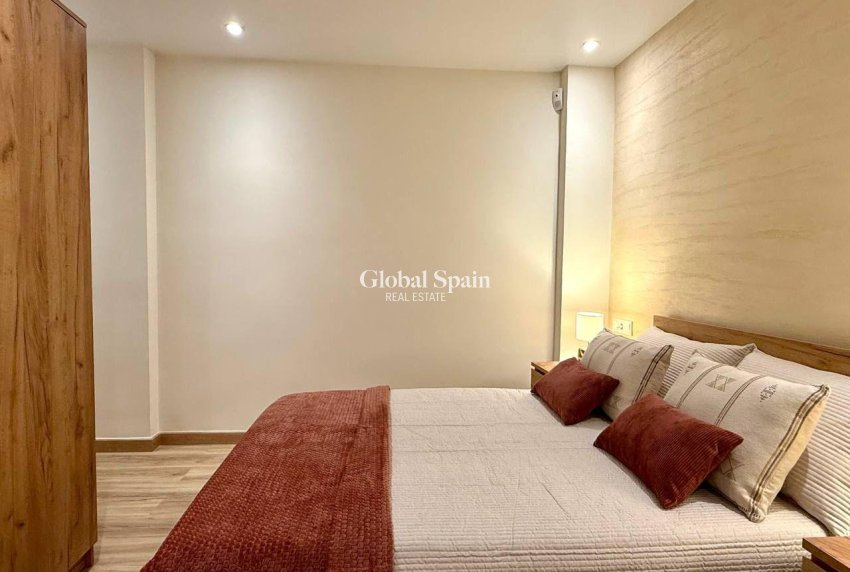 Resale - APARTMENT -
LO PAGÁN - La Puntica
