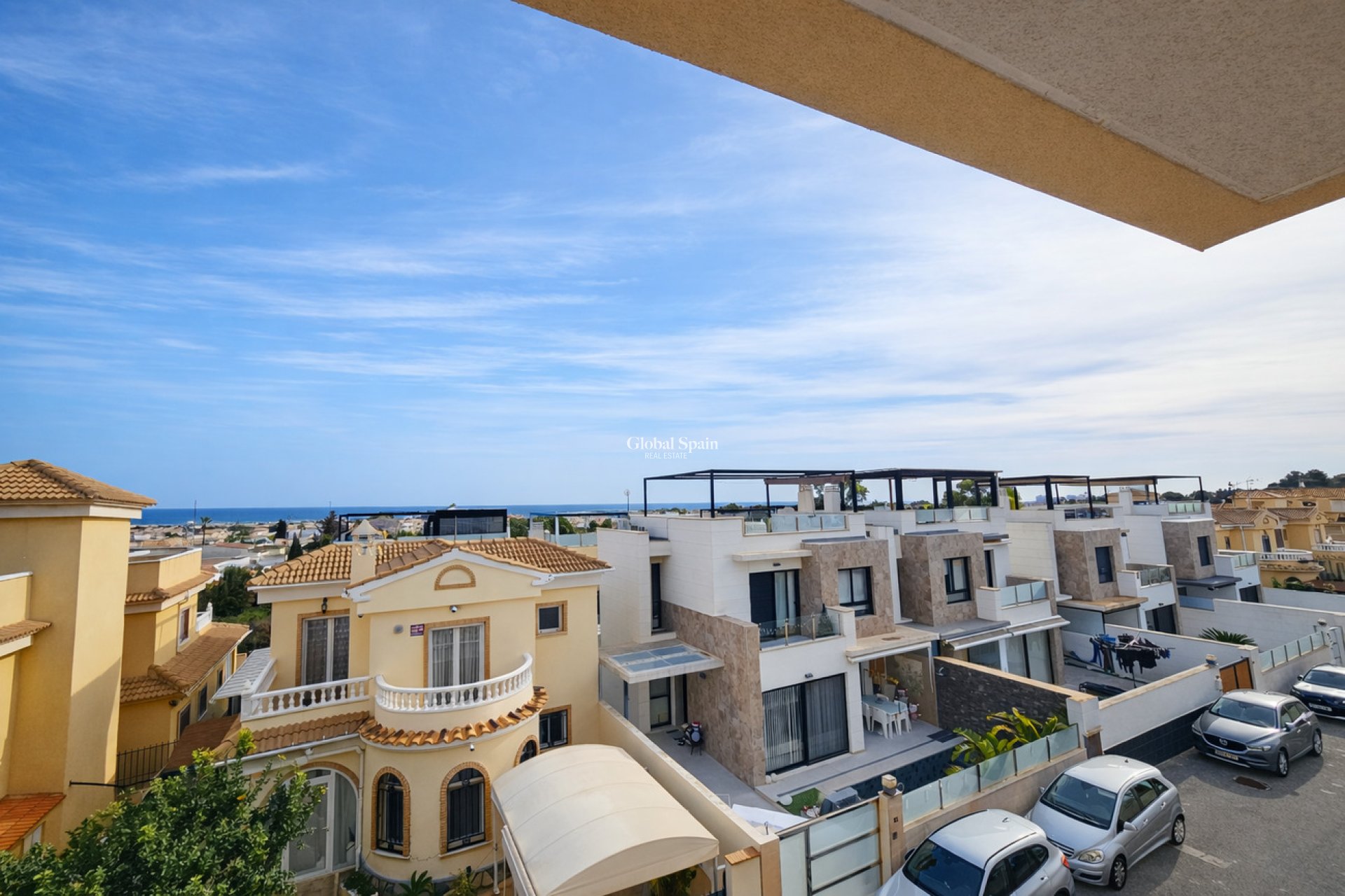 Resale - APARTMENT -
Lomas de Caboroig - Costa Blanca