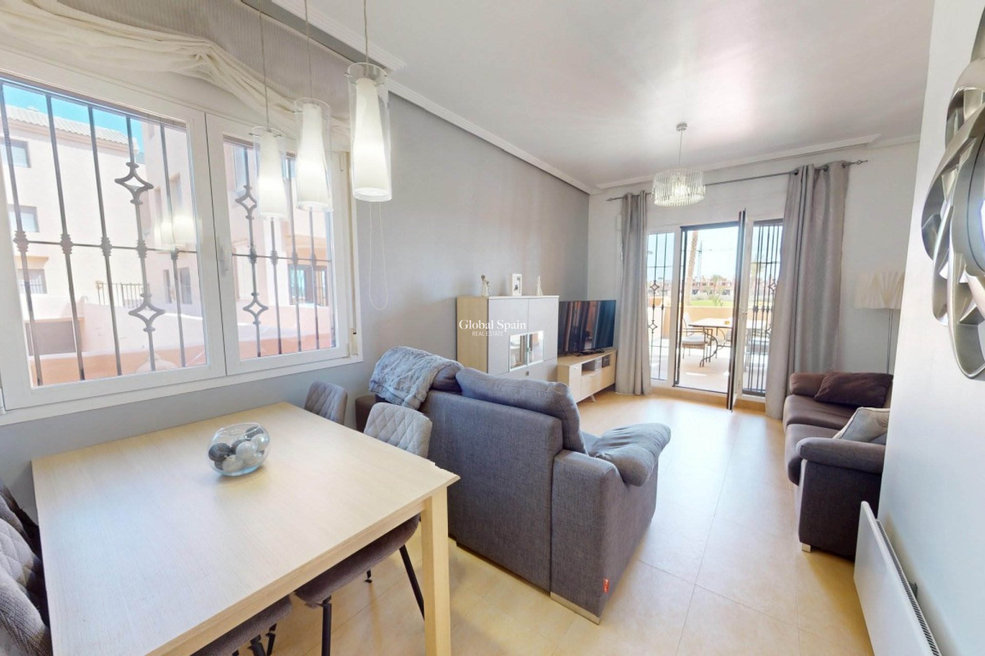 Resale - APARTMENT -
LOS ALCÁZARES - Costa Calida