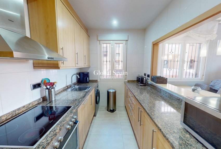 Resale - APARTMENT -
LOS ALCÁZARES - Costa Calida