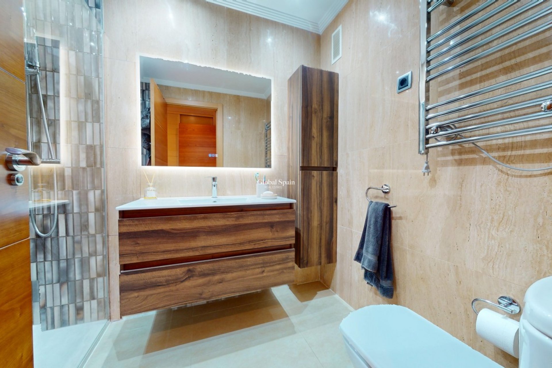 Resale - APARTMENT -
LOS ALCÁZARES - Costa Calida