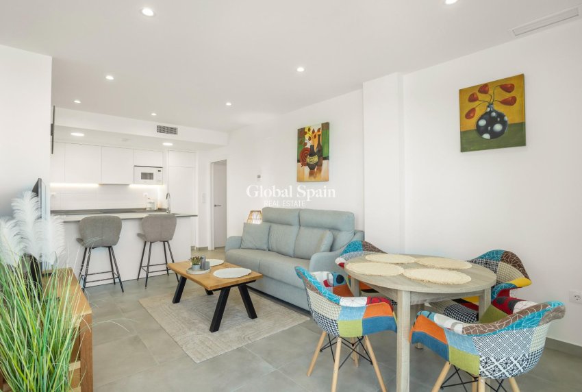 Resale - APARTMENT -
LOS ALCÁZARES - Dolores De Pacheco-santa Rosalía