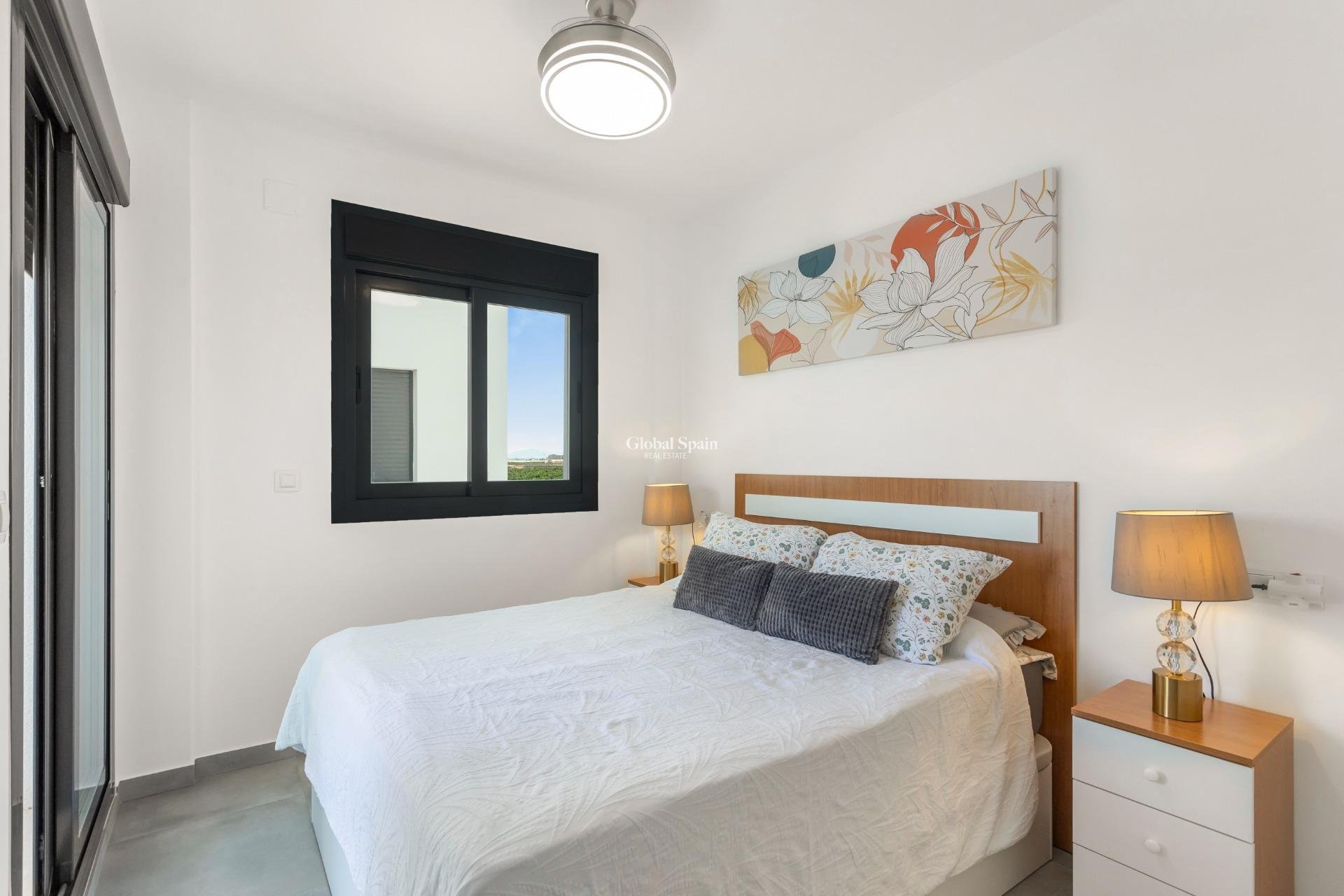 Resale - APARTMENT -
LOS ALCÁZARES - Dolores De Pacheco-santa Rosalía