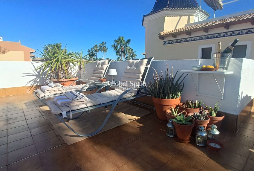Resale - APARTMENT -
LOS ALCÁZARES - Playa 3