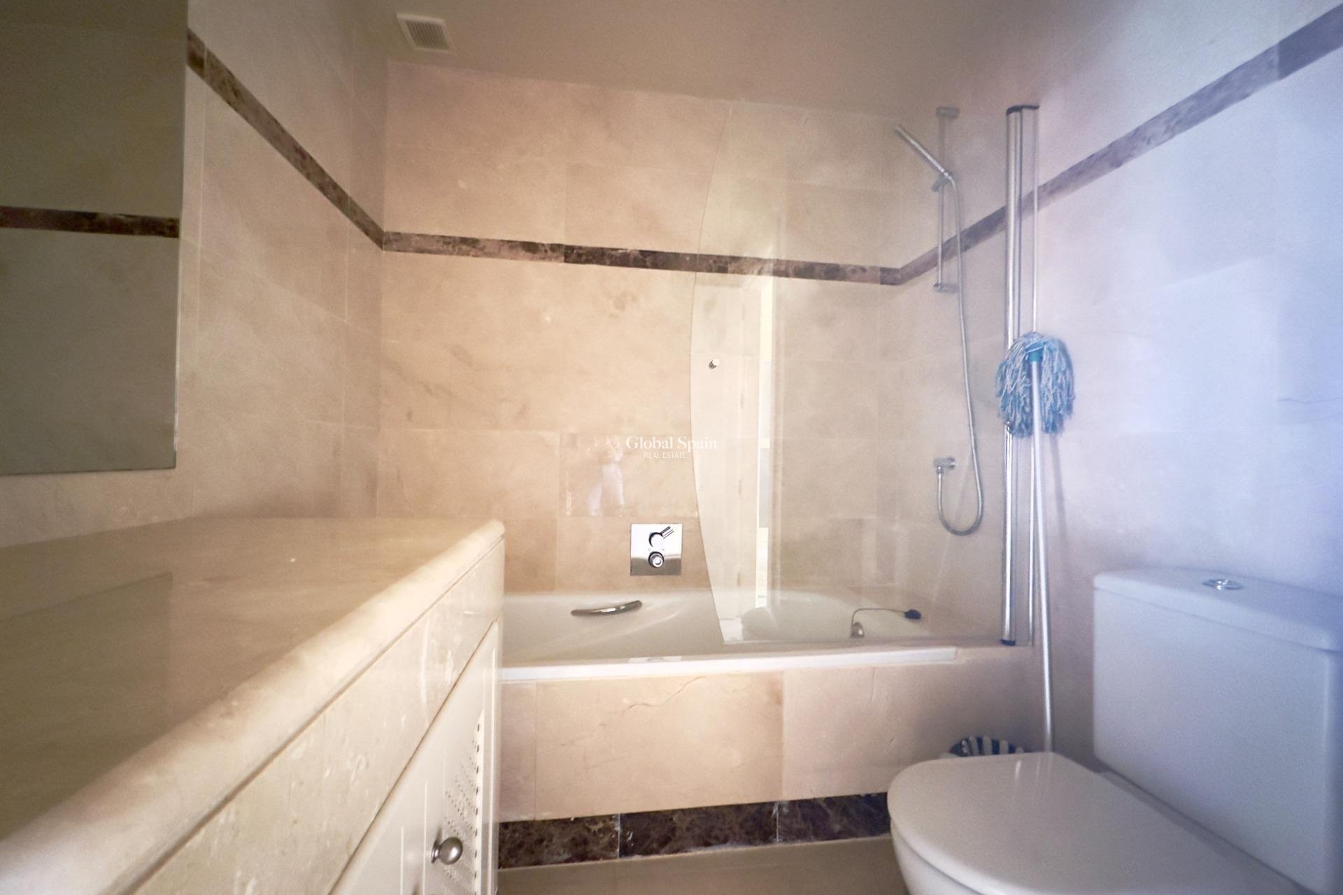 Resale - APARTMENT -
LOS ALCÁZARES - Punta Calera