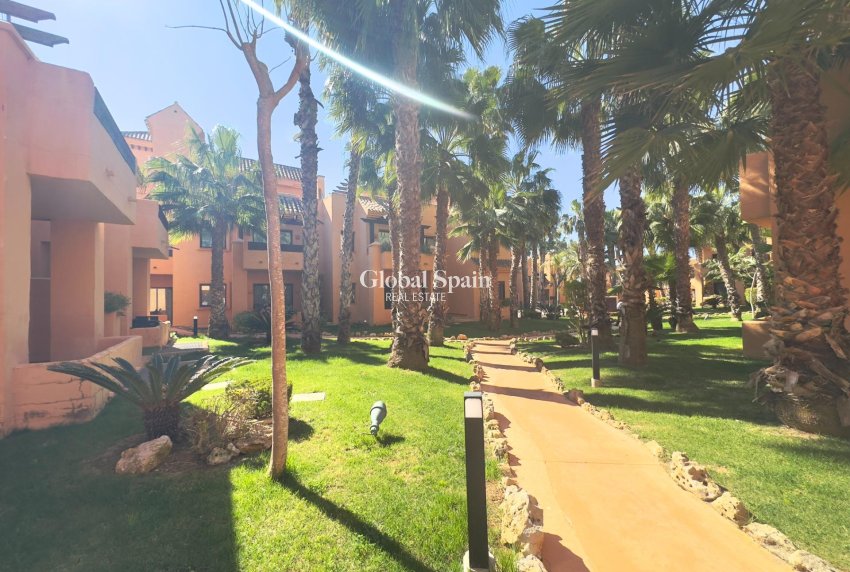 Resale - APARTMENT -
LOS ALCÁZARES - Punta Calera