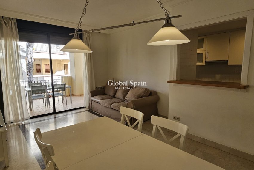 Resale - APARTMENT -
LOS ALCÁZARES