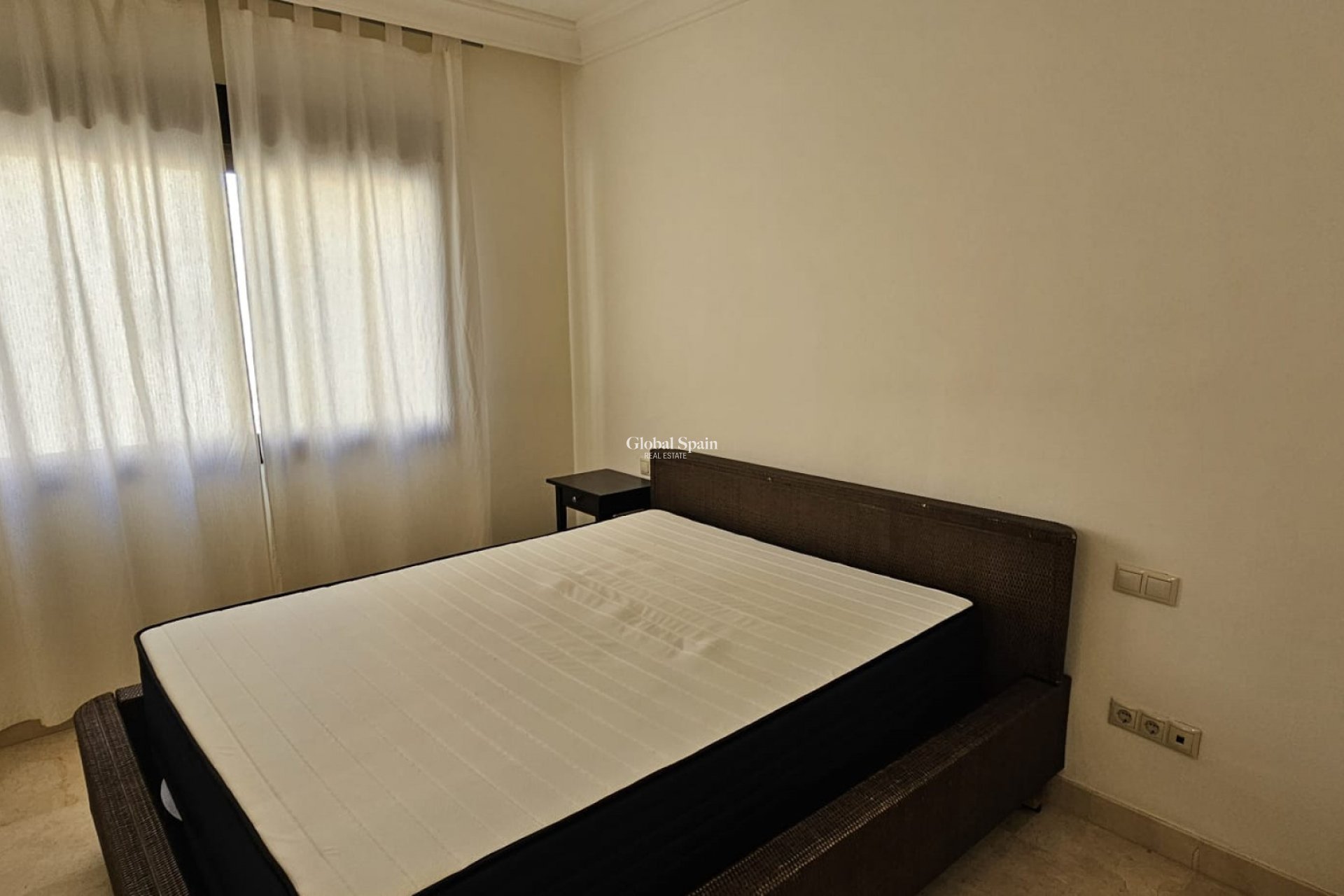 Resale - APARTMENT -
LOS ALCÁZARES