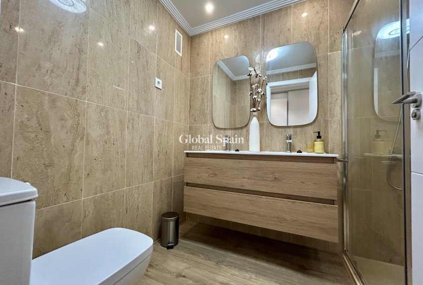 Resale - APARTMENT -
LOS ALCÁZARES