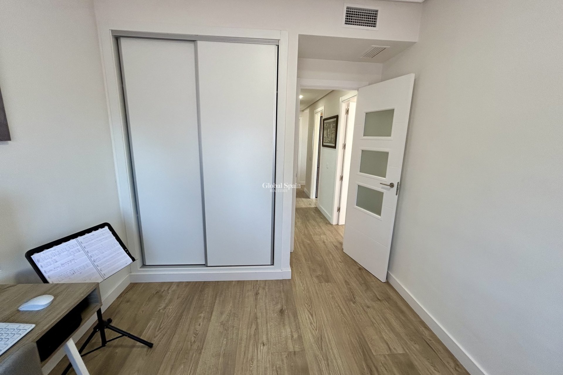 Resale - APARTMENT -
LOS ALCÁZARES