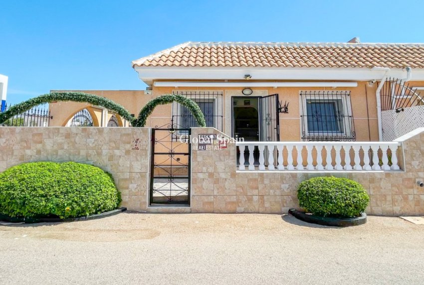 Resale - APARTMENT -
LOS ALCÁZARES