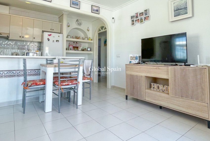 Resale - APARTMENT -
LOS ALCÁZARES