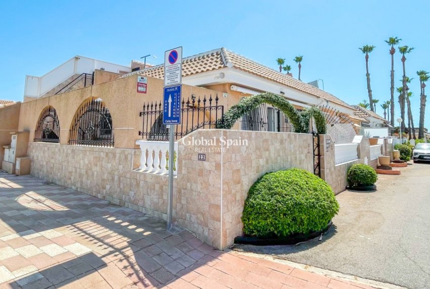 Resale - APARTMENT -
LOS ALCÁZARES
