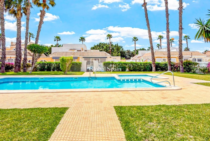 Resale - APARTMENT -
LOS ALCÁZARES