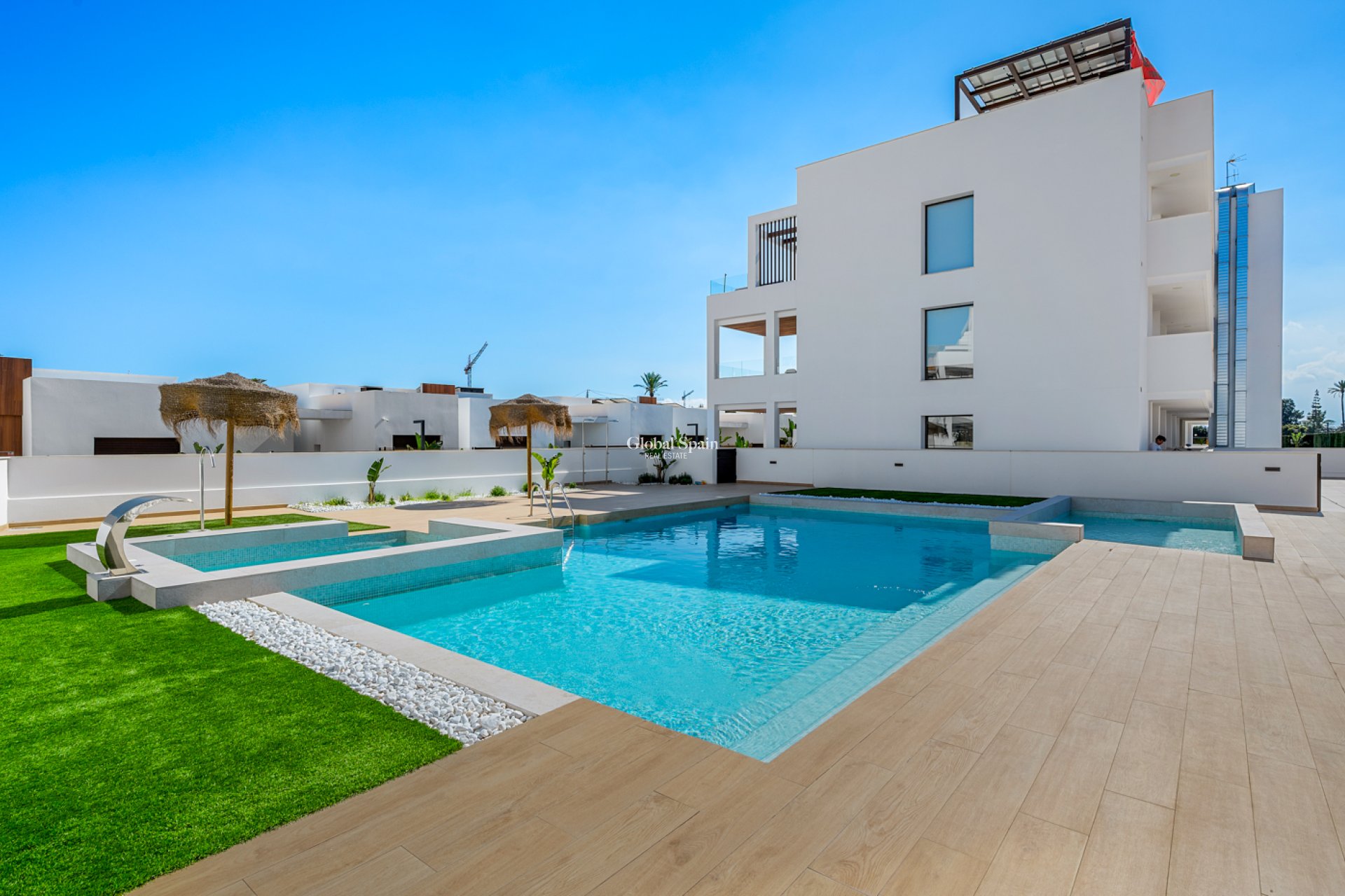 Resale - APARTMENT -
LOS ALCÁZARES