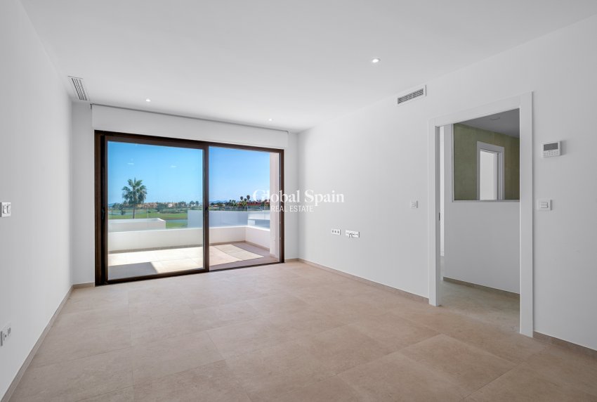 Resale - APARTMENT -
LOS ALCÁZARES