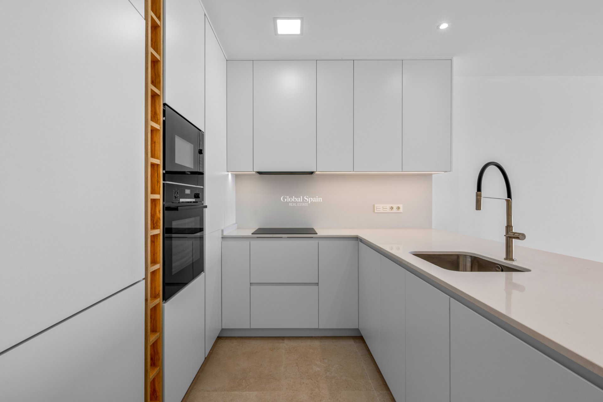 Resale - APARTMENT -
LOS ALCÁZARES