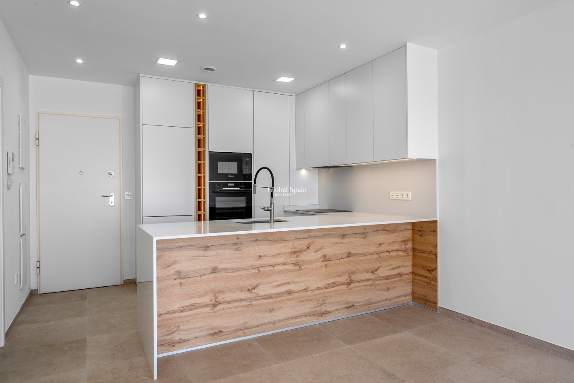 Resale - APARTMENT -
LOS ALCÁZARES