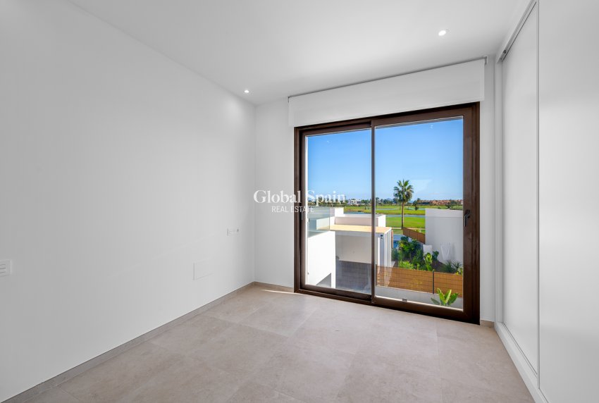 Resale - APARTMENT -
LOS ALCÁZARES