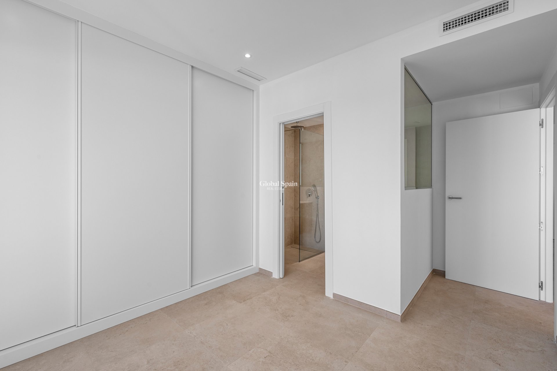 Resale - APARTMENT -
LOS ALCÁZARES