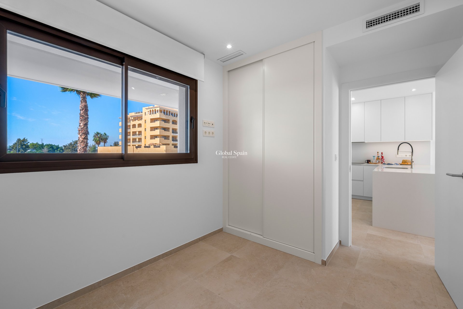 Resale - APARTMENT -
LOS ALCÁZARES