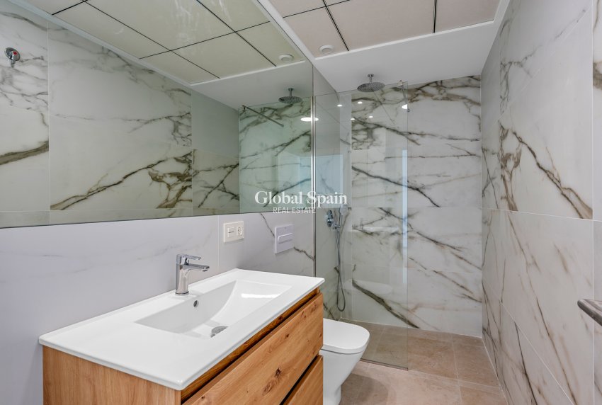 Resale - APARTMENT -
LOS ALCÁZARES