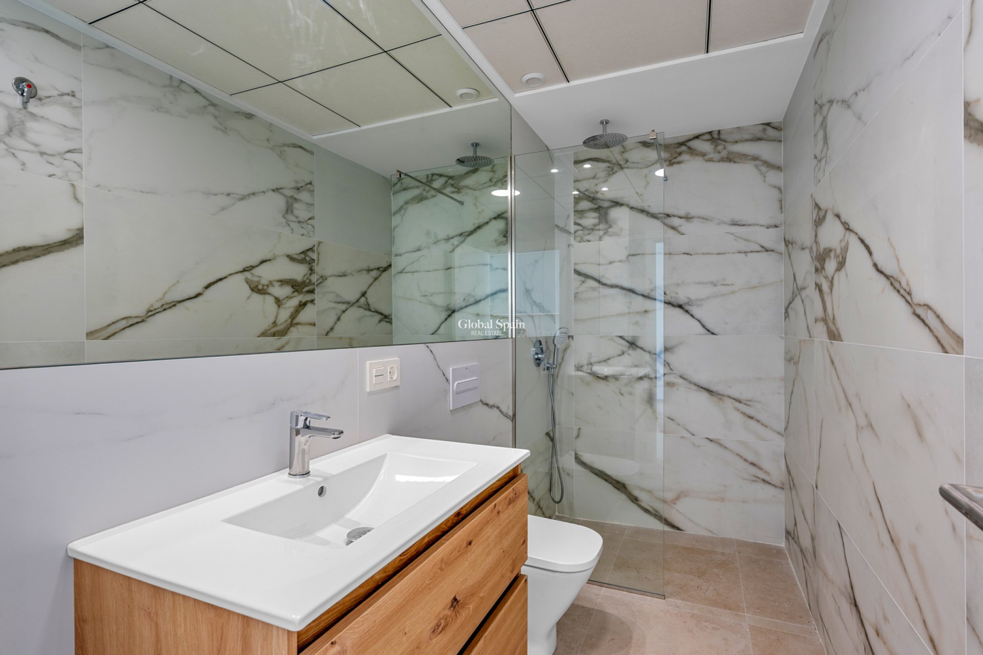 Resale - APARTMENT -
LOS ALCÁZARES