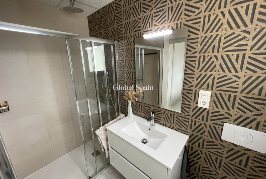 Resale - APARTMENT -
LOS BALCONES - LOS ALTOS - Costa Blanca