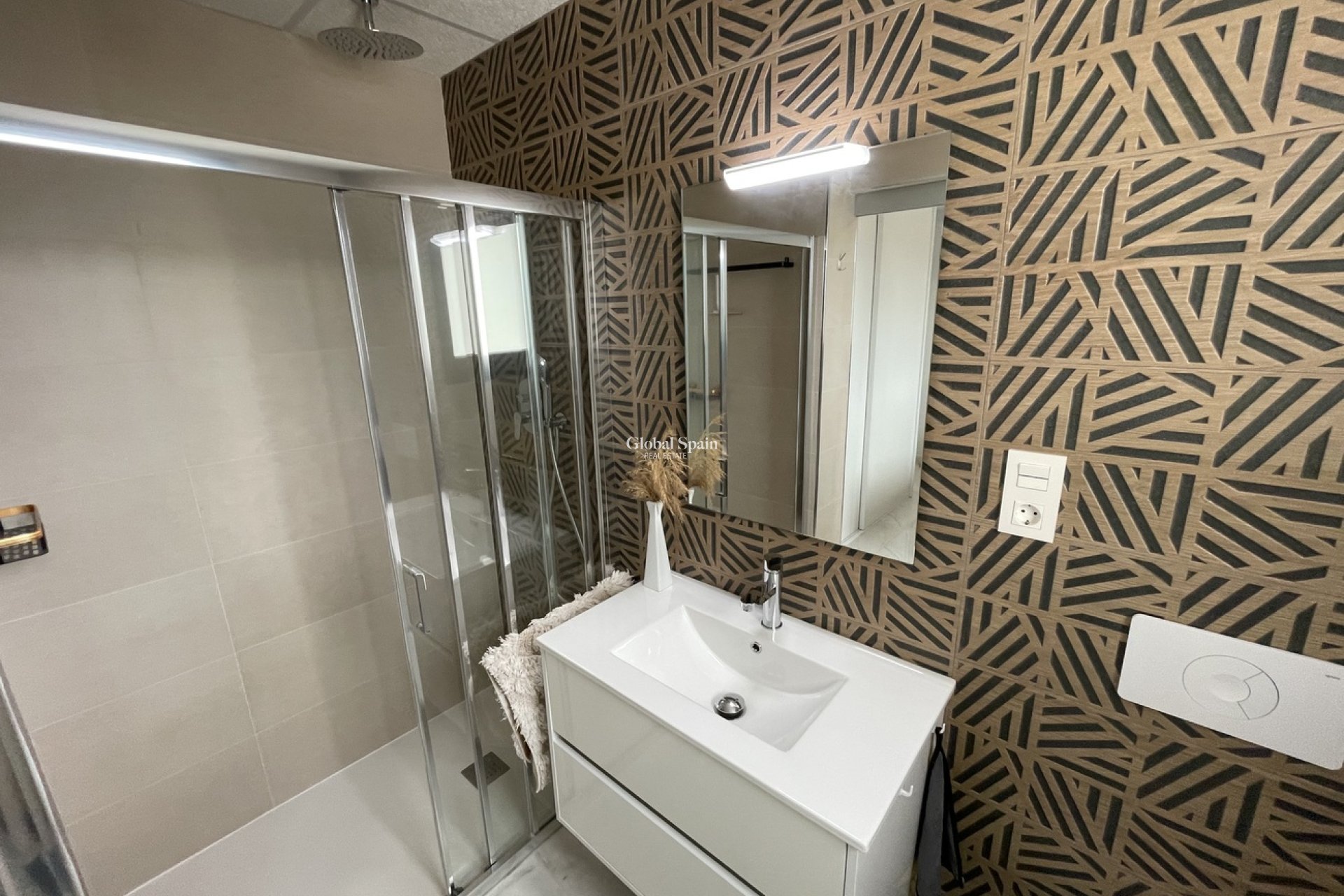 Resale - APARTMENT -
LOS BALCONES - LOS ALTOS - Costa Blanca