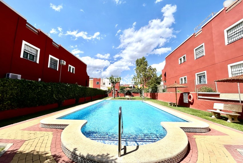 Resale - APARTMENT -
LOS BALCONES - LOS ALTOS - Costa Blanca