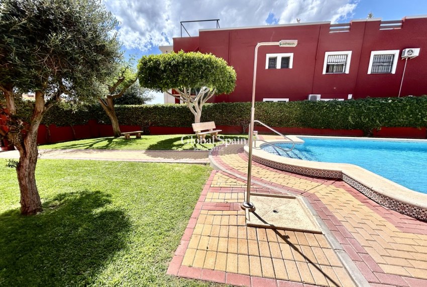 Resale - APARTMENT -
LOS BALCONES - LOS ALTOS - Costa Blanca